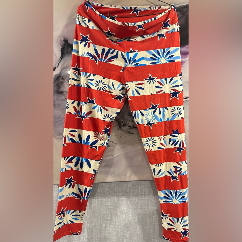 Lulatoe Women’s Patriotic Leggings TC
